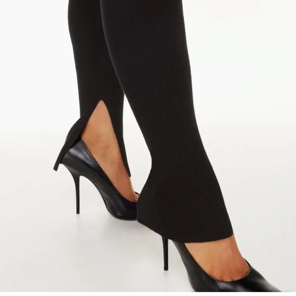 Aritzia Distill Leggings-Color:Gold Camel-Size Medium - Picture 5 of 12